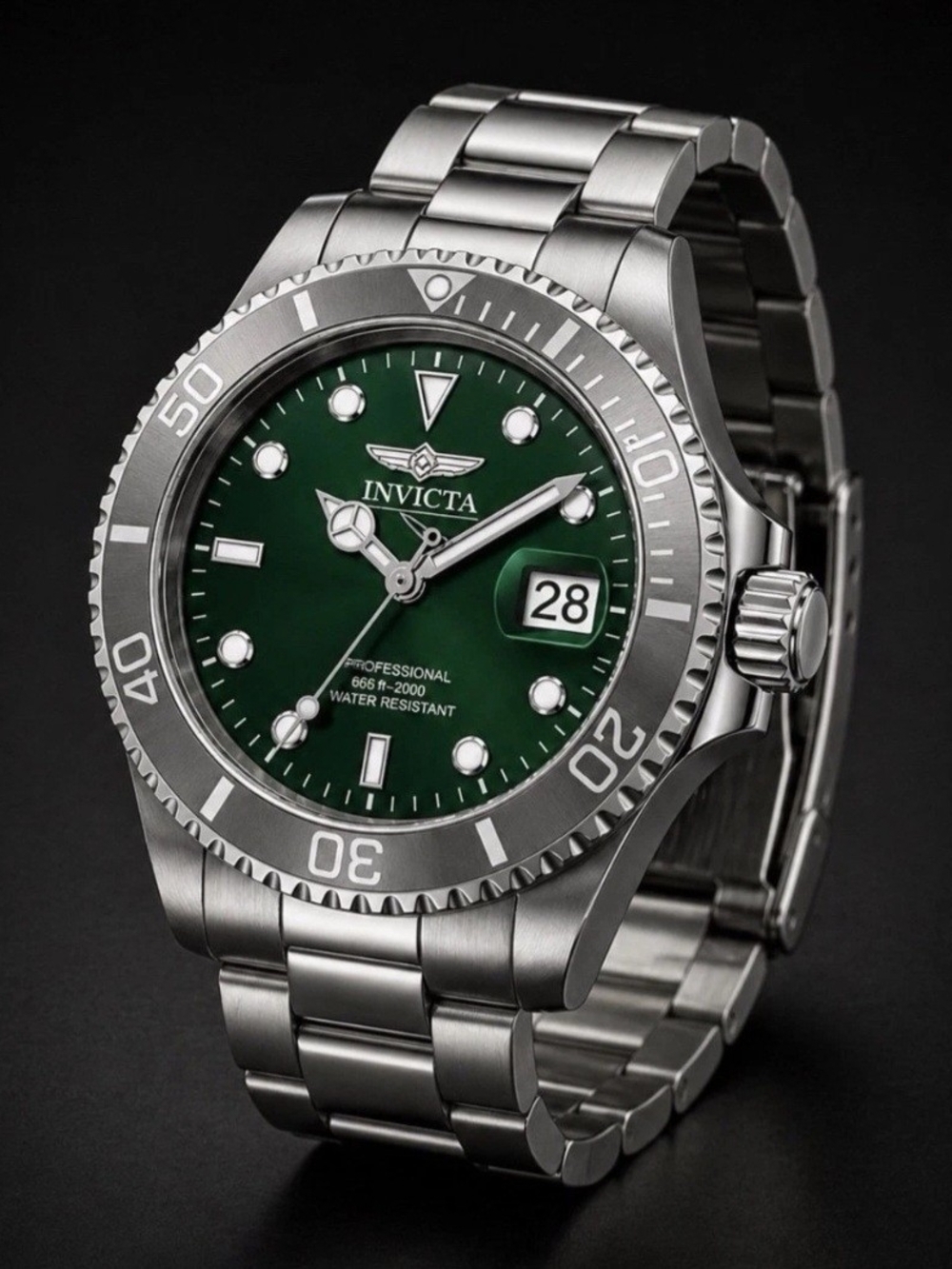 Invicta Pro Diver 40mm Stainless Steel Watch Green Dial Date 50958 NEW
